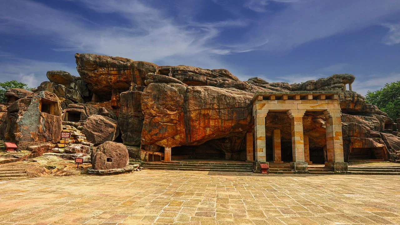 Bhubaneswar Heritage Temple Tour